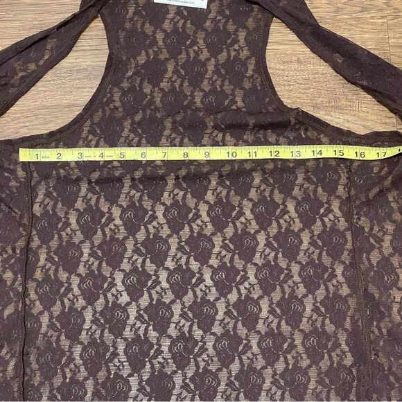 Back In The Saddle High Low Floral Lace Sleeveless Cardigan Dark Brown Medium - Picture 8 of 9